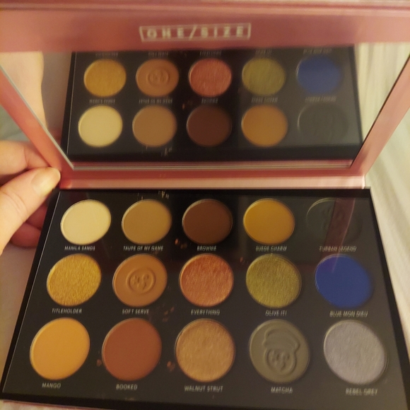Patrick Starr Visionary eyeshadow pallet - Picture 4 of 4